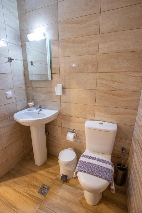 Appartement Babis House à Vrasná Extérieur photo